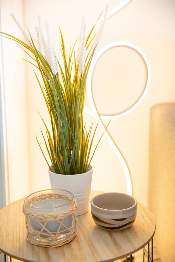 La Vie Est Belle Apartment กาสแซ็ง ภายนอก รูปภาพ