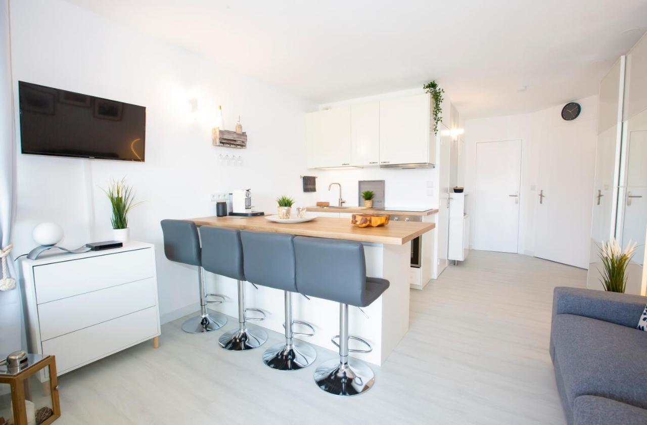 La Vie Est Belle Apartment กาสแซ็ง ภายนอก รูปภาพ